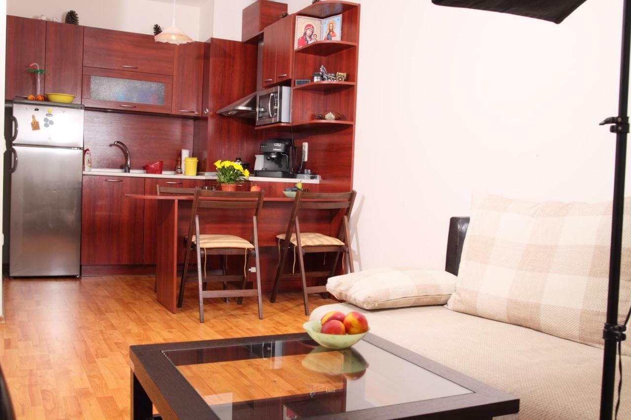 Private Apartment In Saint Elena Saints Constantine and Helena Exterior photo