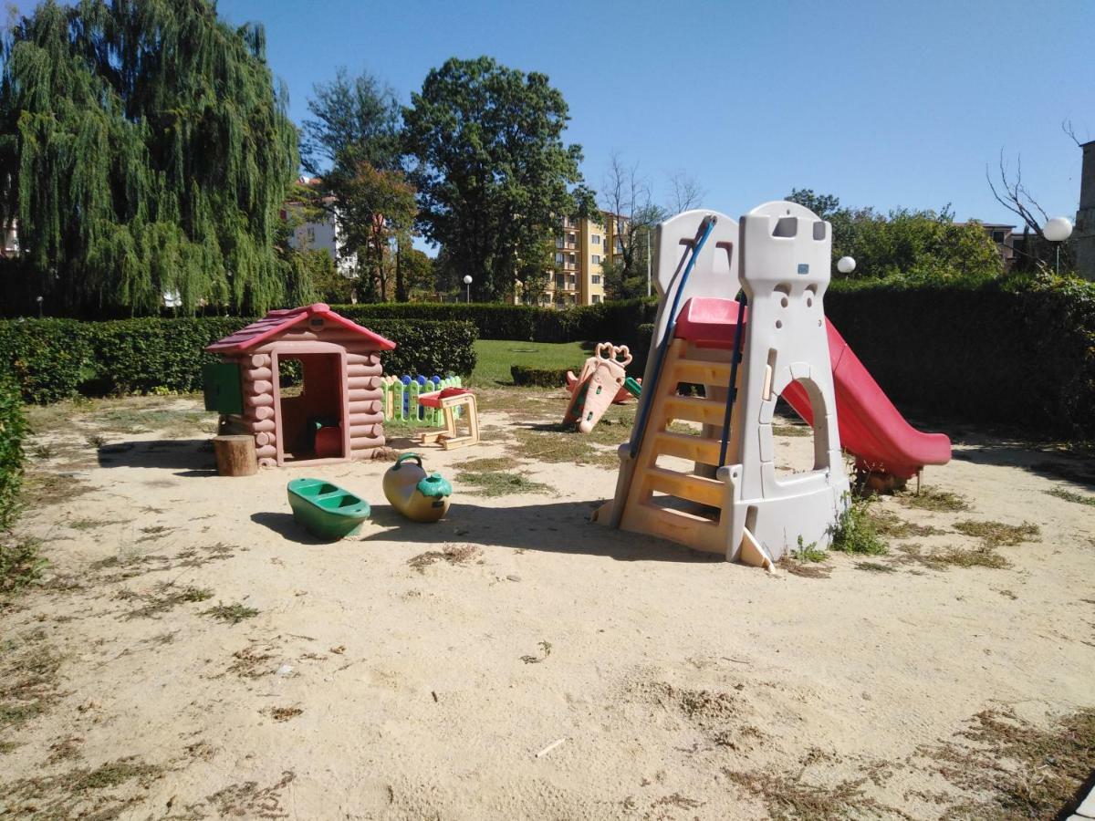 Private Apartment In Saint Elena Saints Constantine and Helena Exterior photo